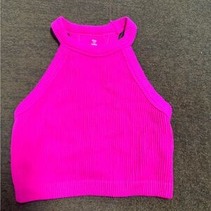 aerie tank size small